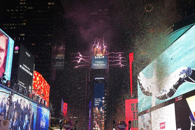 Die Feier ins neue Jahr am Times Square in New York ist jedes Mal ein Spektakel.