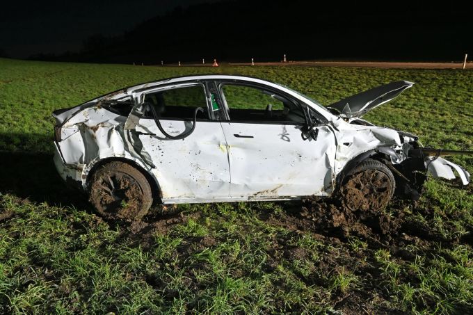 Am Auto entstand ein Sachschaden. Sachschaden