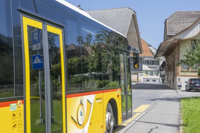 postauto