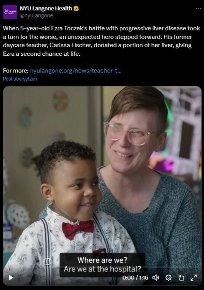 Carissa Fisher, eine ehemalige Kindergärtnerin von Ezra Toczek, spendete ihm einen Teil ihrer Leber. Leberspende