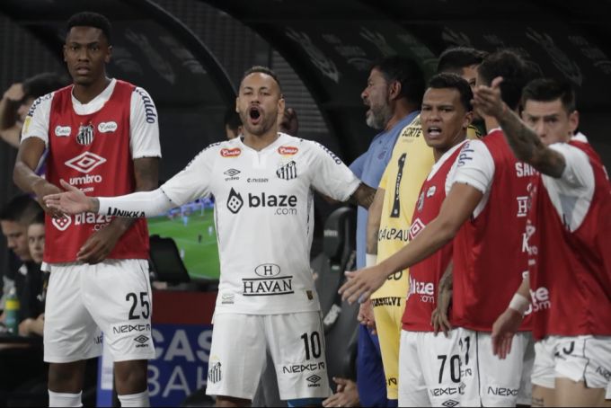 Neymar lief es bei Santos zuletzt besser, aktuell ist er verletzt. Neymar