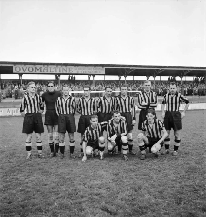 Die BSC Young Boys im Wankdorf im Jahre 1937. YB
