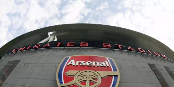 Der FC Arsenal bietet Fahrzeuge, Tutoren und 150'000 Pfund gegen das Coronavirus an. Foto: Thomas Eisenhuth/dpa-Zentralbild/dpa FC Arsenal