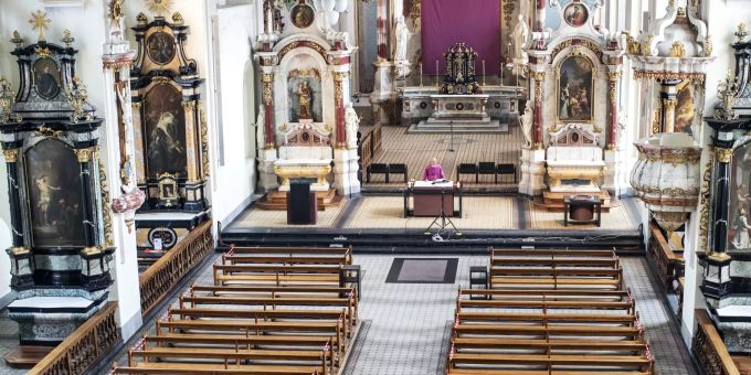 Das Kloster Engelberg (OW) überträgt Ende März einen Gottesdienst ins Internet. (Symbolbild) Engelberg Palmsonntag