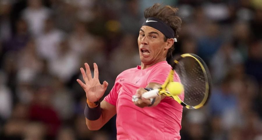 Laut Vater Djokovic sind Rafael Nadal und Co. auch beliebter, weil sie nicht aus Serbien kommen.