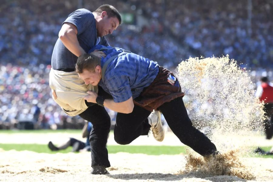 Curdin Orlik am Eidgenössischen 2019 gegen Joel Wicki.