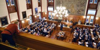 Per Rasenmäher - Zürcher Kantonsrat streicht 70 Millionen Franken Per Rasenmäher - Zürcher Kantonsrat streicht 70 Millionen Franken