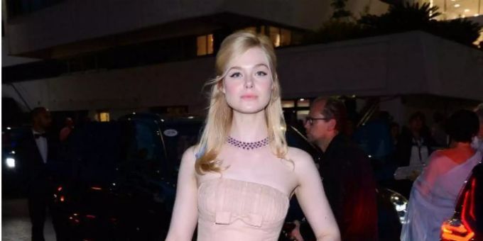 Elle Fanning. elle fanning