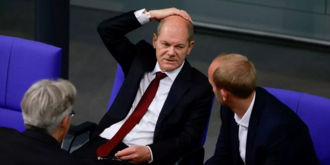 Olaf Scholz im Bundestag Olaf Scholz im Bundestag