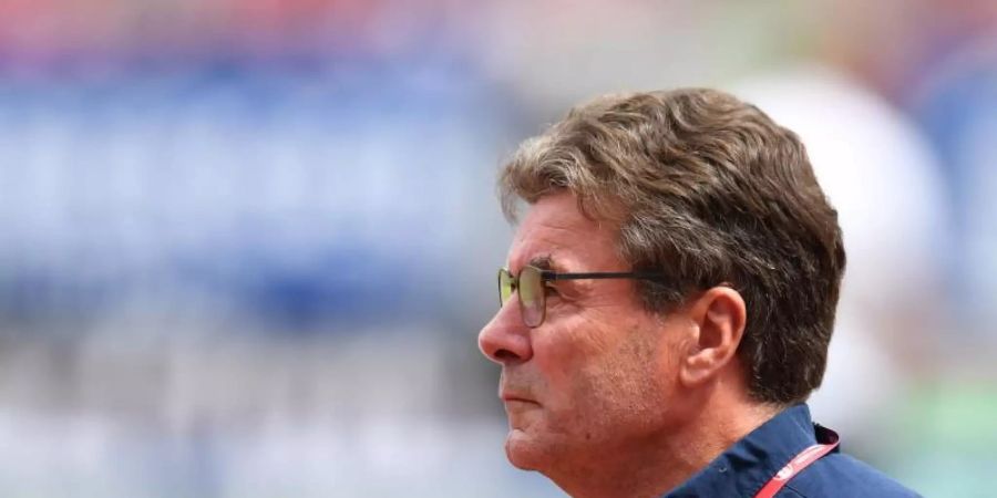 Nürnbergs Sportvorstand Dieter Hecking. Foto: Timm Schamberger/dpa