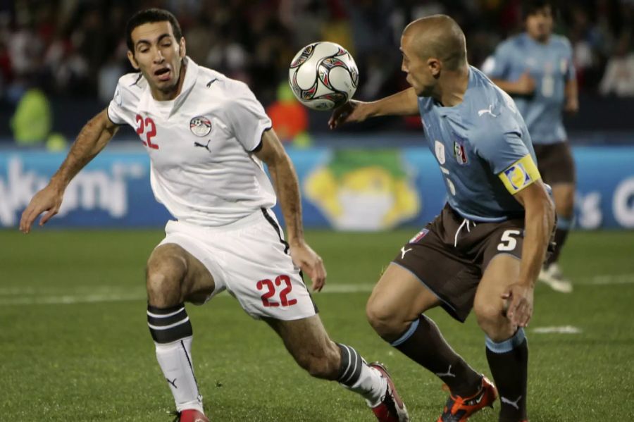 Mohamed Aboutrika (l.) lief während seiner Karriere insgesamt 105 Mal für die ägyptische Nationalmannschaft auf.