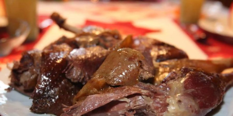 Das Fleisch für unseren Gänsebraten kommt meistens aus Polen oder Ungarn. Foto: picture alliance / Karl-Josef Hildenbrand/dpa