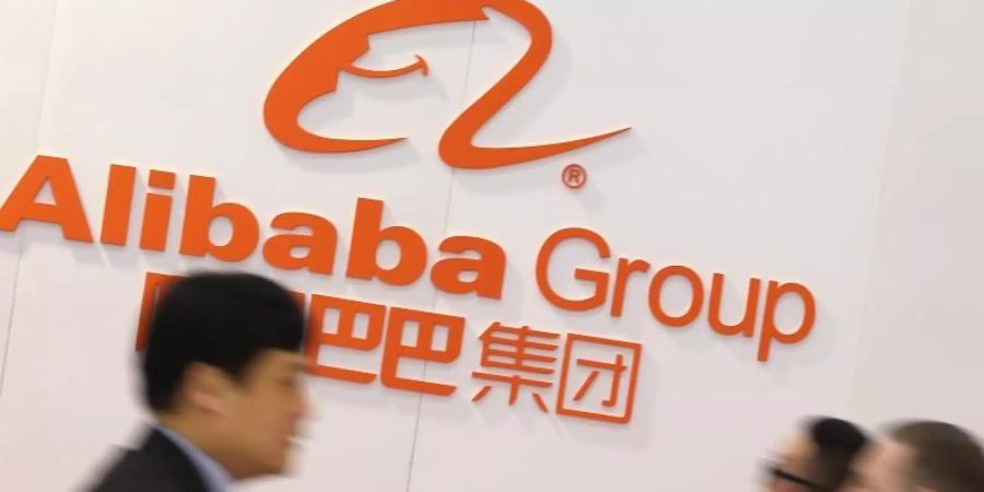 Die weltgrösste Rabattschlacht in China hat grossen Online-Händlern wie Alibaba und JD.com in diesem Jahr Verkaufsrekorde gebracht. Foto: Christian Charisius/dpa