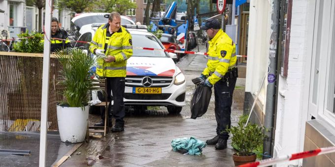 Die Polizei untersucht den Fall. Polizei Amsterdam