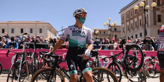 Peter Sagan vom deutschen Team Bora-hansgrohe gewann die zehnte Etappe des Giro d'Italia. Giro d'Italia