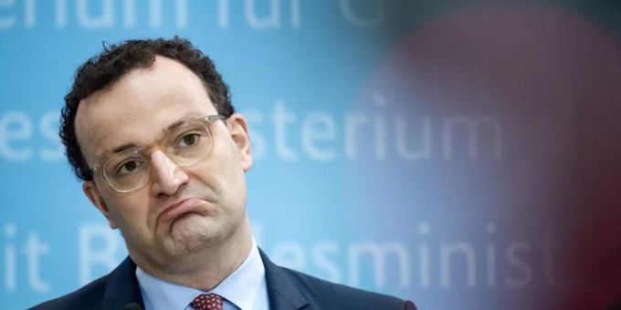 Bundesgesundheitsminister Jens Spahn wird von verschiedenen Seiten scharf kritisiert. Foto: Bernd von Jutrczenka/dpa Bundesgesundheitsminister Jens Spahn wird von verschiedenen Seiten scharf kritisiert. Foto: Bernd von Jutrczenka/dpa