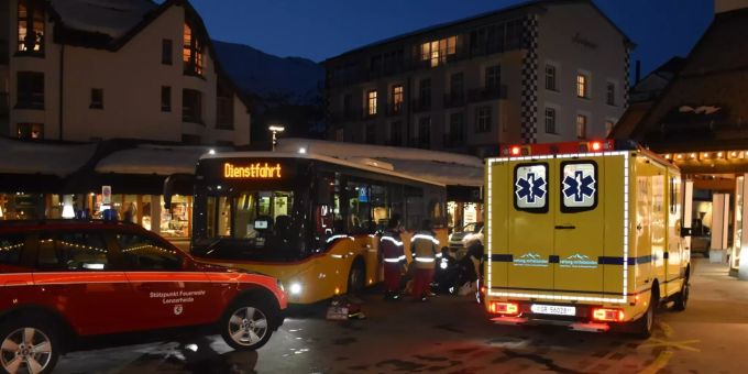 Es werden Personen gesucht, die Angaben zu diesem Verkehrsunfall machen können. Unfall