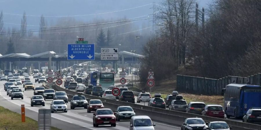 Spektakulärer Überfall auf Geldtransporter bei Lyon schlägt fehl