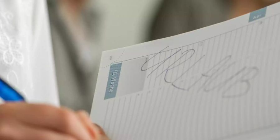 Werkstudenten haben - genau wie andere Teilzeitarbeitskräfte - Anspruch auf bezahlten Urlaub. Foto: Klaus-Dietmar Gabbert/dpa-tmn
