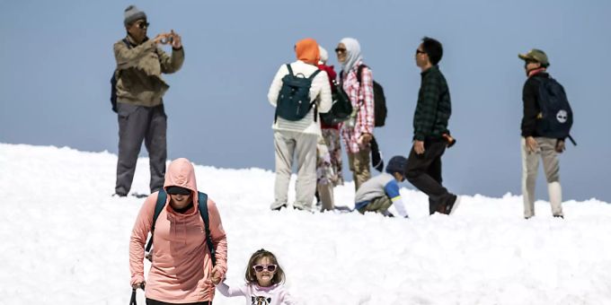 Dank Lockerungen bei den Reisebeschränkungen kamen im September auch wieder mehr Touristen aus dem Ausland. (Symbolbild) touristen