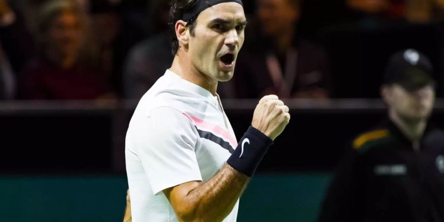 10. Älteste Weltnummer 1 aller Zeiten in Rotterdam 2018 – Mit Erreichen der Halbfinals von Rotterdam 2018 mit einem Sieg über Robin Haase wird Roger Federer mit 36 Jahren und 6 Monaten die älteste Nummer 1 aller Zeiten. Es ist die dritte Rückeroberung der Top-Position der Tennis-Weltrangliste. Diesen Rekord baut er am 18. Juni 2018 auf 36 Jahre und 10 Monate aus. Total wird er in seiner Karriere bisher 310 Wochen als Weltnummer 1 geführt.