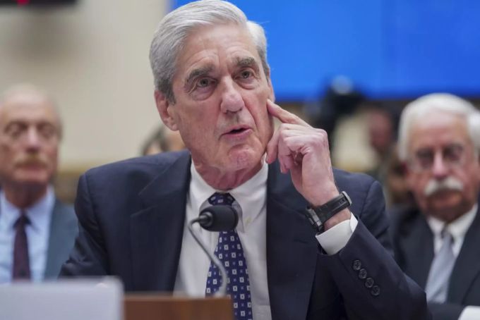 Robert Mueller im Weissen Haus. Elizabeth Warren Robert Muelle