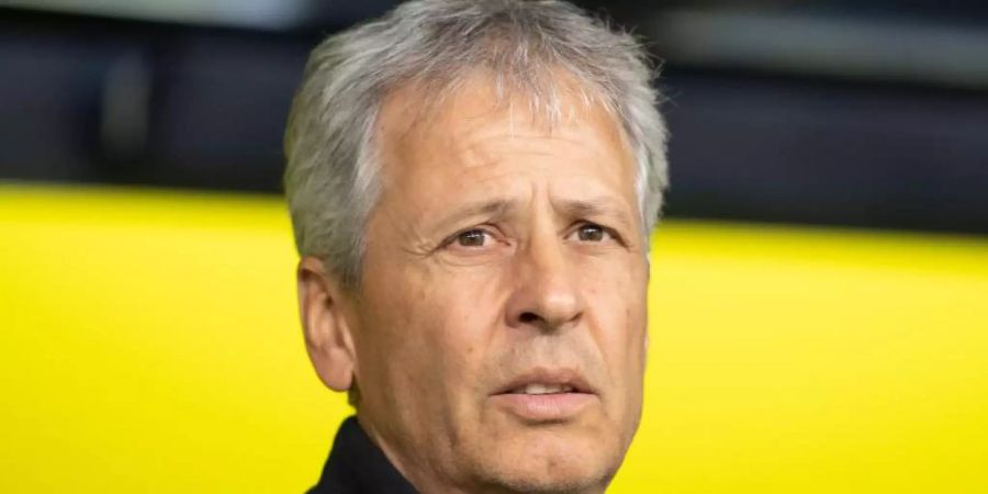 Lucien Favre baut gegen den FC Barcelona weitgehend auf die Formation vom Sieg gegen Bayer Leverkusen. Foto: Marius Becker