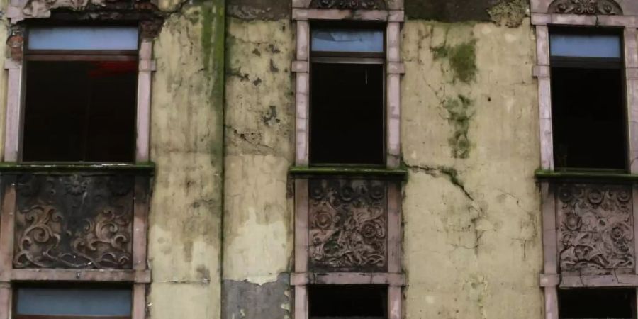 Leerstehendes Haus in Duisburg: Hunderttausende haben in den vergangenen Jahrzehnten den sterbenden Industriestandort Ruhrgebiet verlassen. Foto: Ina Fassbender
