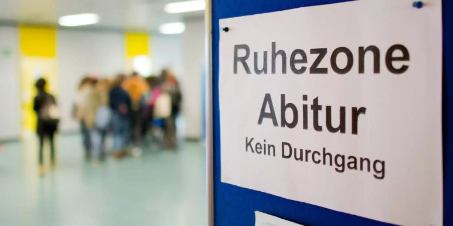 Aushang während einer Abiturprüfung