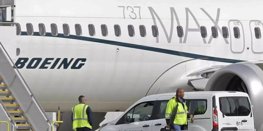 Geparkte Boeing 737 Max 8 auf dem Flugahfen von Seattle. Foto: Ted S. Warren/AP