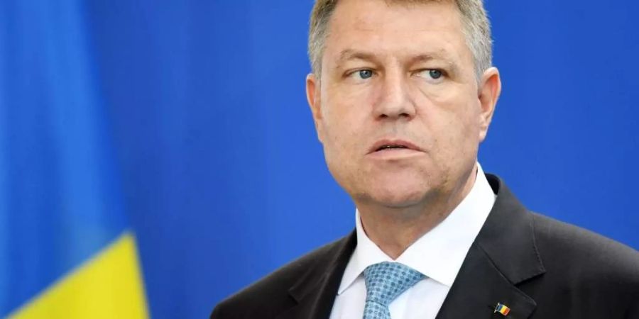 Rumäniens Präsident Klaus Iohannis will das Volk über Amnestien für korrupte Politiker entscheiden lassen. Foto: Maurizio Gambarini