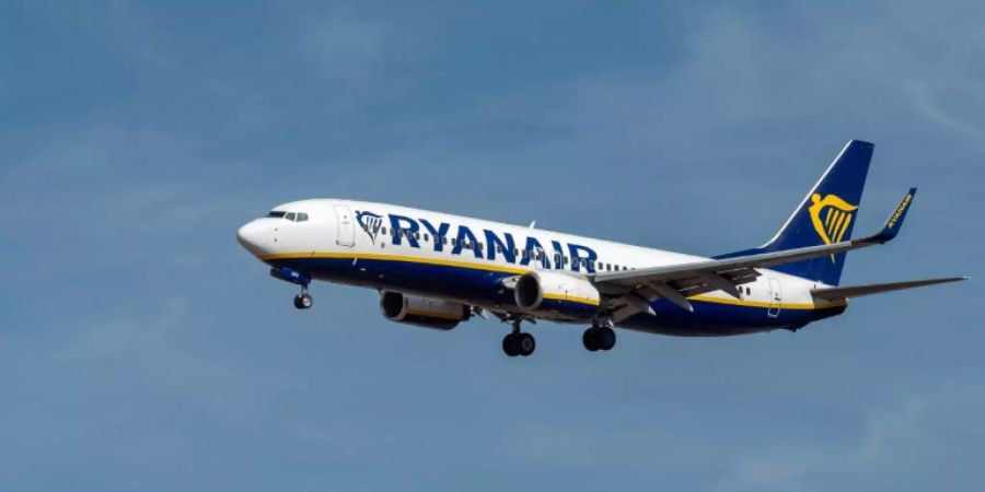 Ryanair-Flugbegleiter bekommen mehr Geld