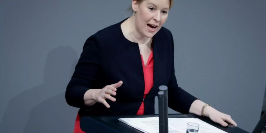 Giffey im Bundestag