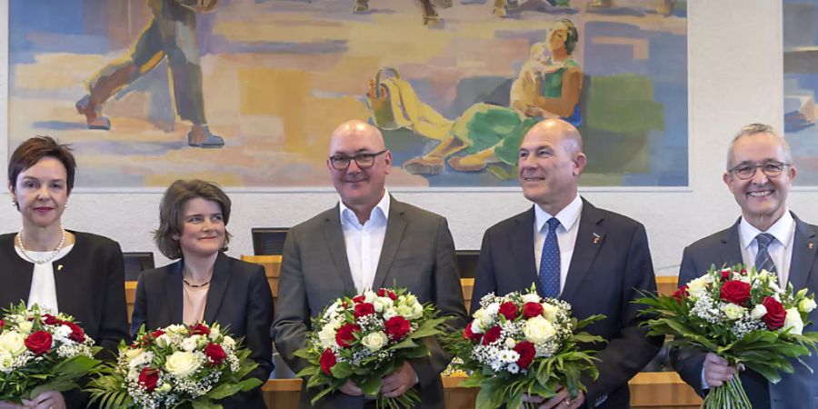 Ab Juli regieren diese fünf das Baselbiet: Bildungsdirektorin Monica Gschwind (FDP), neu-Regierungsrätin Kathrin Schweizer (SP), Sicherheitsdirektor Isaac Reber (Grüne), Finanzdirektor Anton Lauber (CVP) und Volkswirtschafts- und Gesundheitsdirektor Thomas Weber (SVP).