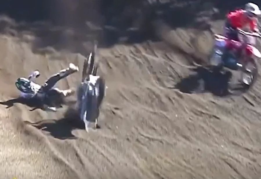 Seewer fällt vom Motocross