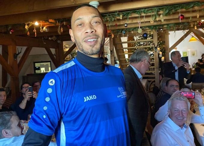 Schon 2019 trug Guillaume Hoarau das Trikot des FC Muri-Gümligen – nun streift er es erneut über. FC Muri-Gümligen Guillaume Hoarau