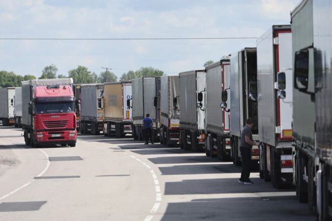 autos finnland Russland Estland