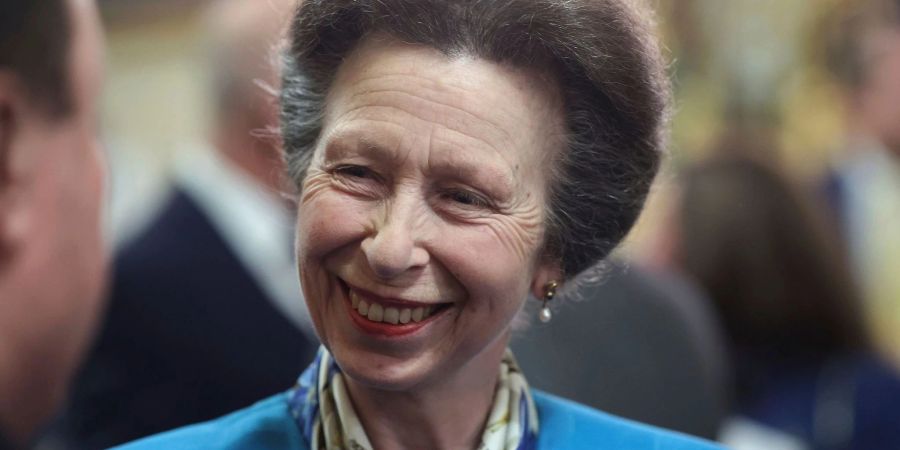 Die britische Prinzessin Anne verteidigt die Monarchie.