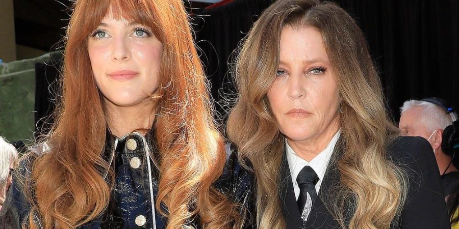 Riley Keough mit ihrer Mutter Lisa Marie Presley, die am 12. Januar im Alter von 54 Jahren gestorben ist.