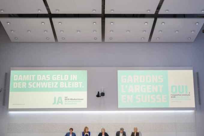 Die Medienkonferenz der Allianz «Ja zur OECD-Mindeststeuer» in Bern. OECD-Mindeststeuer