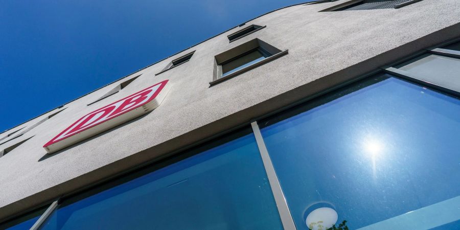 Vierte Runde, dritter und vorläufig letzter Tag, in den Tarifverhandlungen der Gewerkschaft EVG mit der Deutsche Bahn AG.