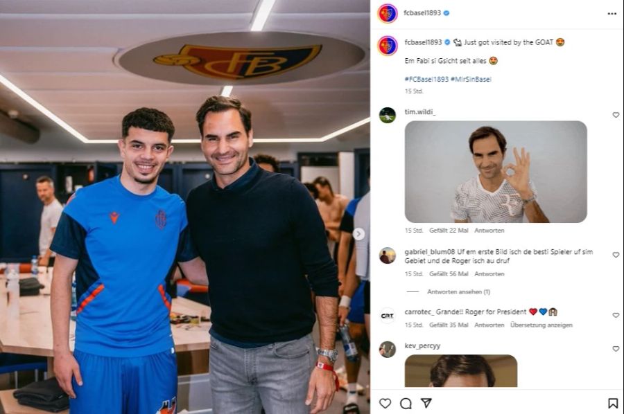 Roger Federer strahlt mit Zeki Amdouni...