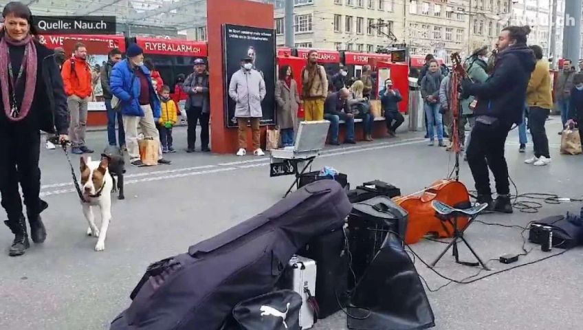 strassenmusiker-bern-bahnhof