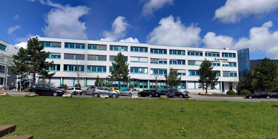 Autodesk schliesst den Standort in Neuenburg.