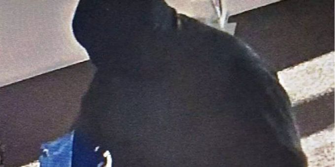 Diesen Mann suchte die Polizei nach dem Banküberfall in Meggen LU. Diesen Mann suchte die Polizei nach dem Banküberfall in Meggen LU.