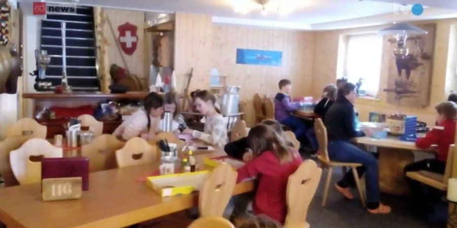 Viertklässler aus Kriessern müssen sich nun mit Wandern, Schlitteln und Spieleabenden die Zeit vertreiben.