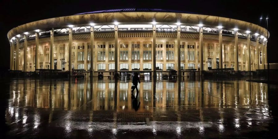 WM-Freundschaftsspiel zwischen Argentinien und Russland endet in Chaos.