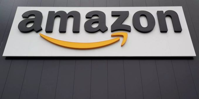 Geschenke in Gefahr? - Gewerkschaft ruft zu Streik bei Amazon auf