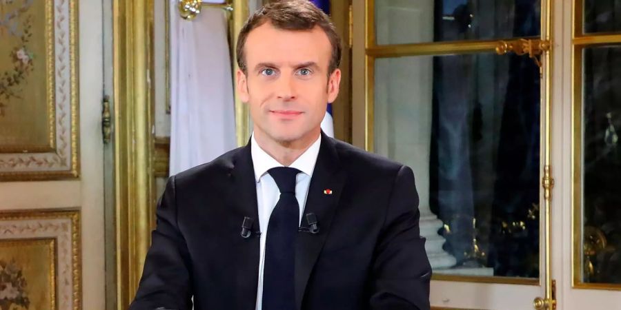 Die Proteste der «Gelbwesten» gehen nach der Fernsehansprache von Emmanuel Macron weiter.