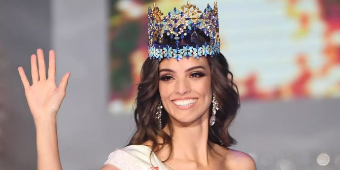 Vanessa Ponce de Leon, amtierende Miss Mexiko, winkt nach ihrer Wahl zur Miss World.